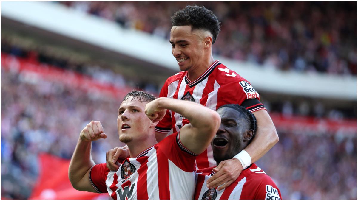 Sunderland 3–0 West Ham: Mayenda 61’, Ballard 73’, Isidor 90+2’ — “Comeback” ke Premier League yang Menggelegar di Stadium of Light